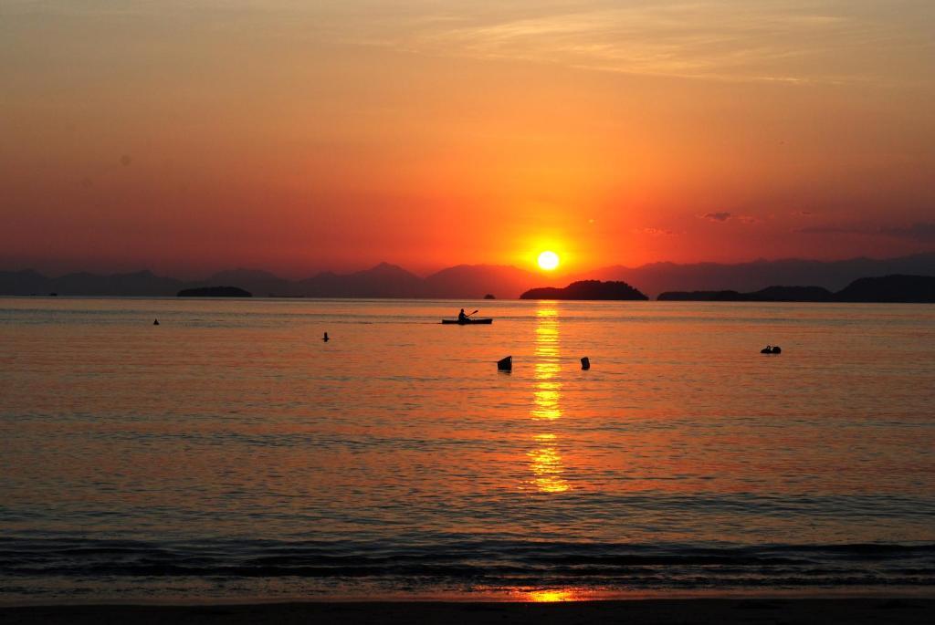 Pousada Daleste Angra dos Reis Esterno foto